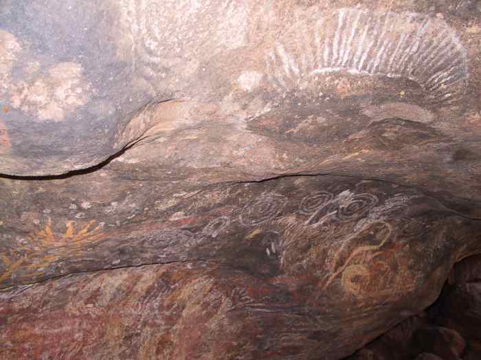 Uluru cave paintings